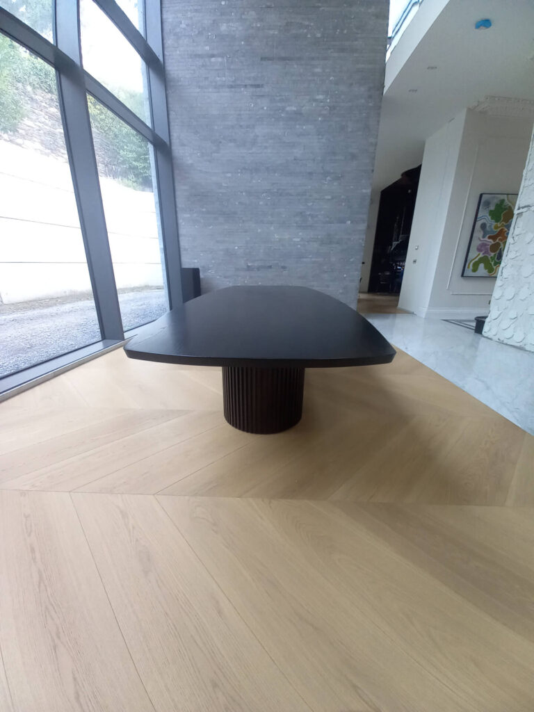 2x2 Meter Burl Walnut Dining Table