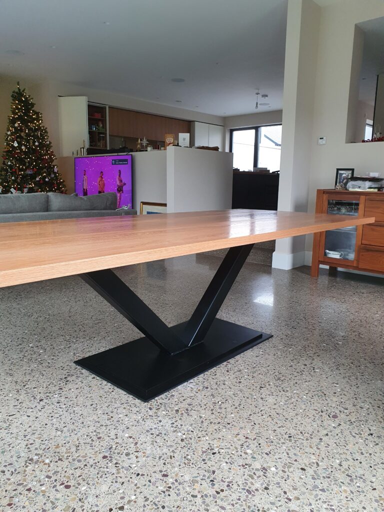 metal dining table