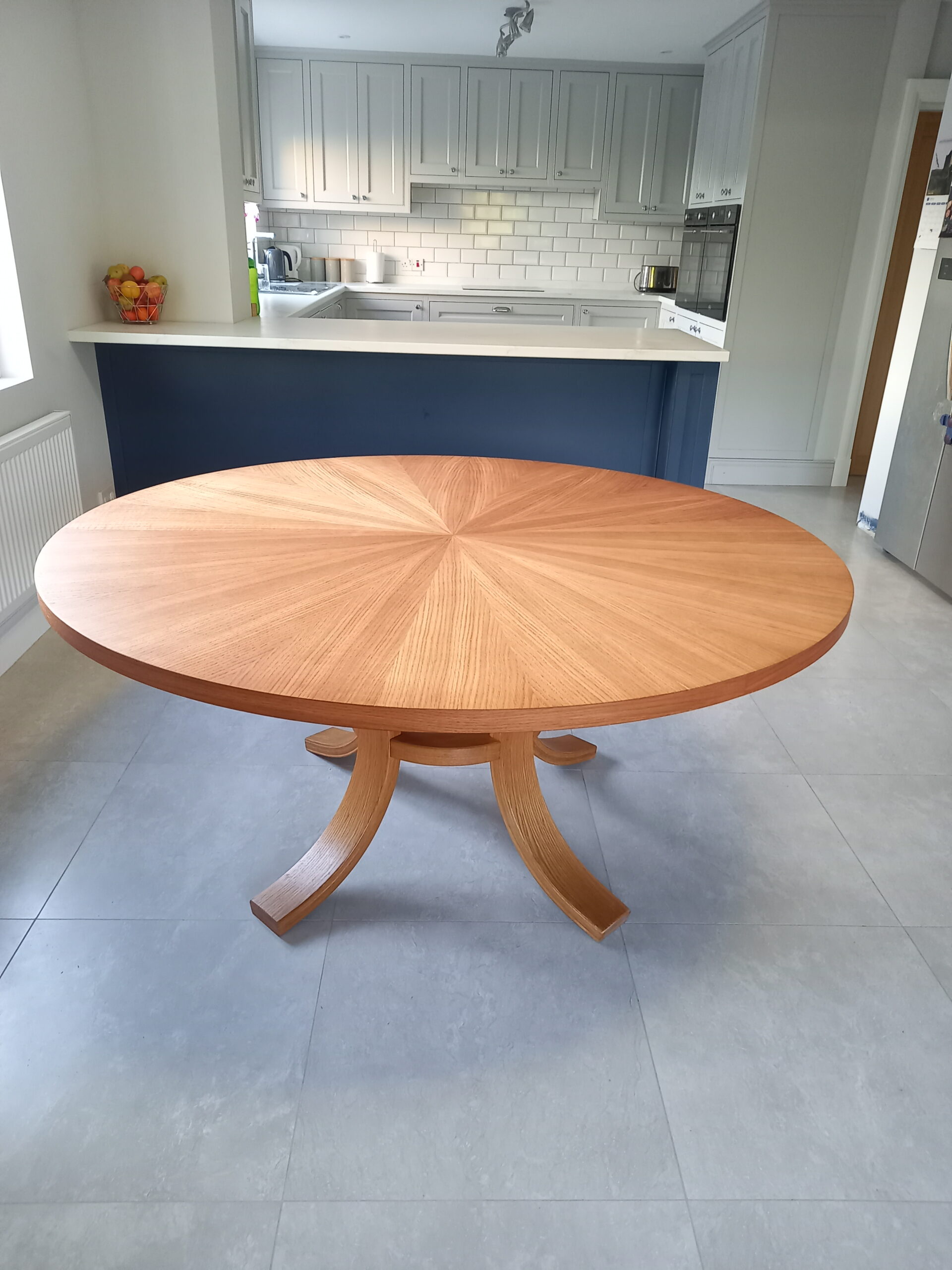 Swell Dining Table Sunburst top